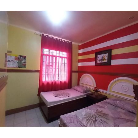 Oyo 1048 Jomckayl Apartelle Naga  Extérieur photo