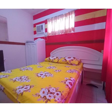 Oyo 1048 Jomckayl Apartelle Naga  Extérieur photo