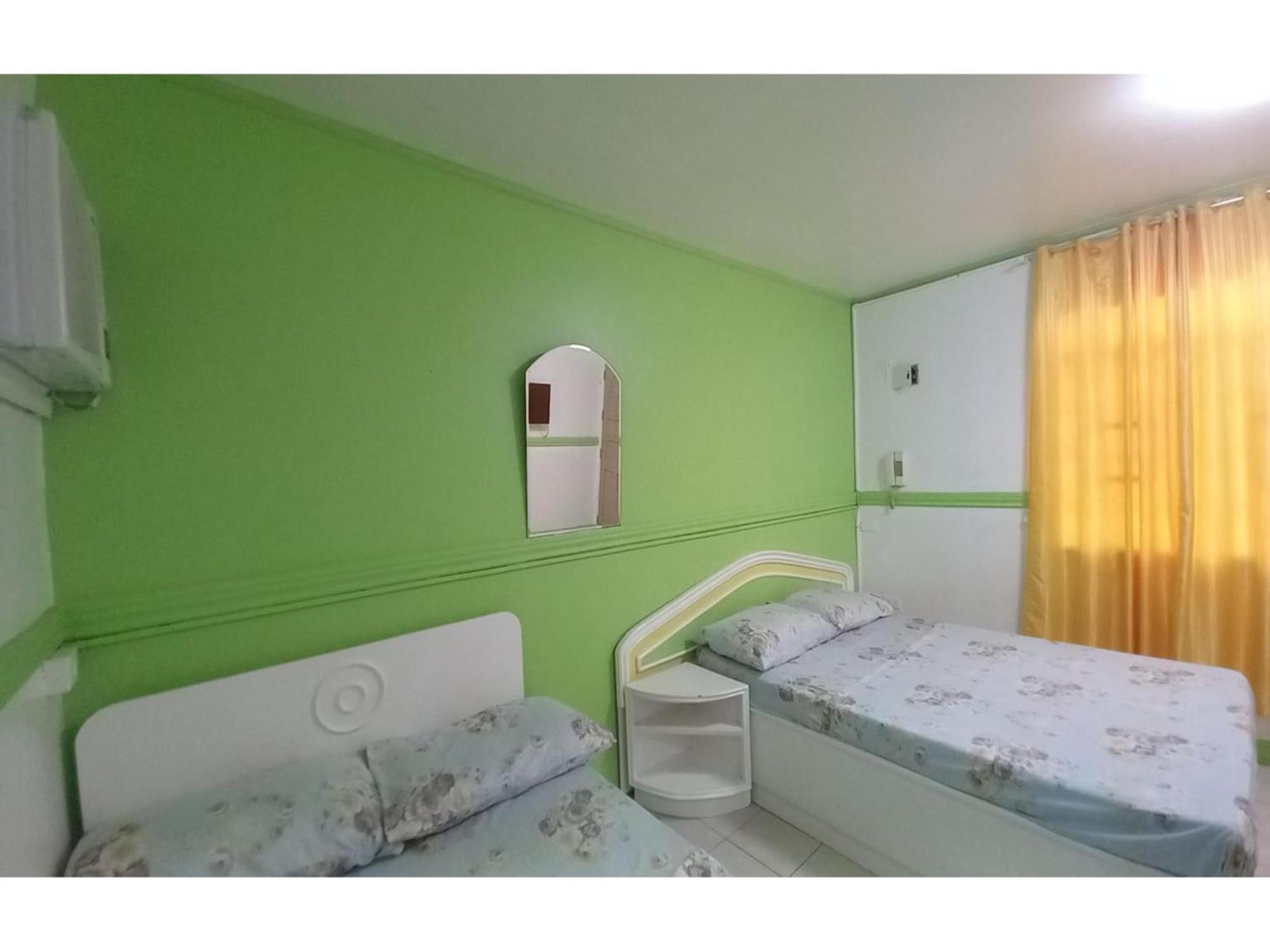 Oyo 1048 Jomckayl Apartelle Naga  Extérieur photo