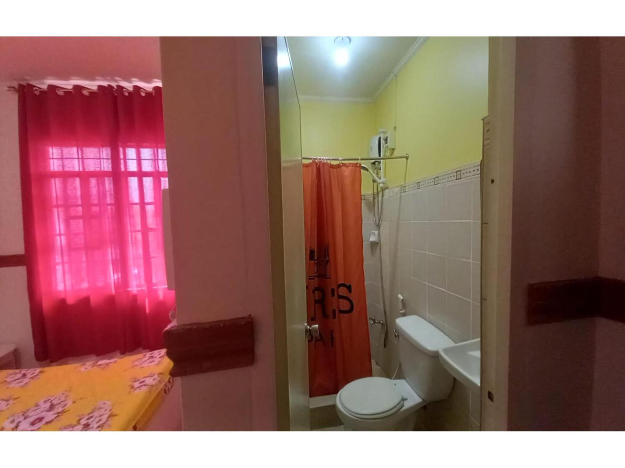 Oyo 1048 Jomckayl Apartelle Naga  Extérieur photo